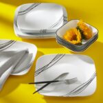 בול למרק מרובע 650 מ"ל פס שחור  מבית Corning Corelle תוצרת ארצות הברית