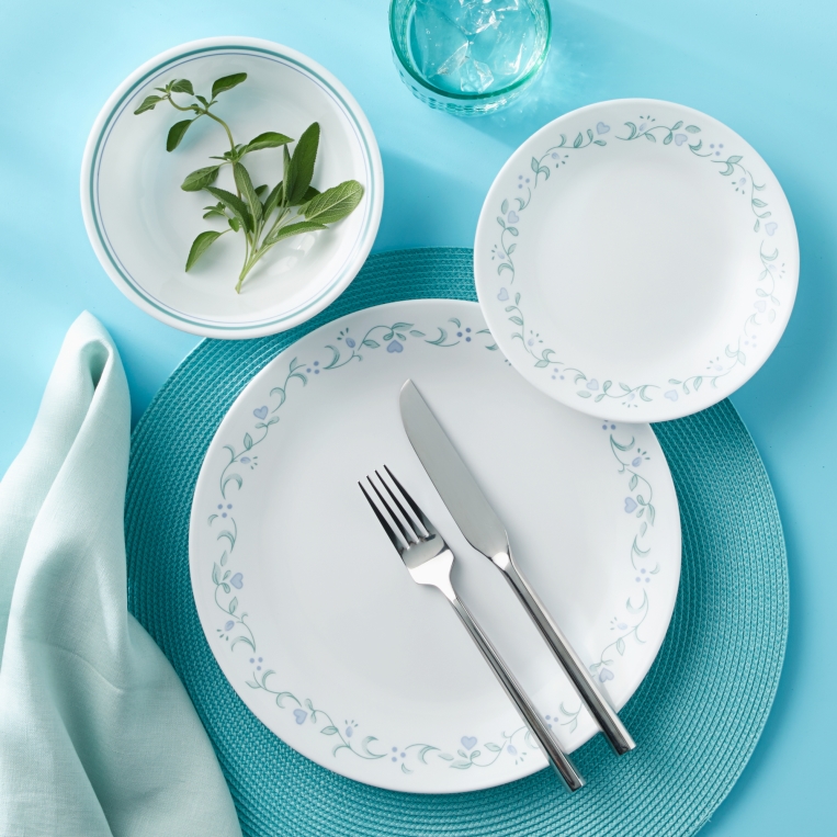 סט 18 חלקים צלחת עוגה, Country Cottage  מבית Corning Corelle תוצרת ארצות הברית