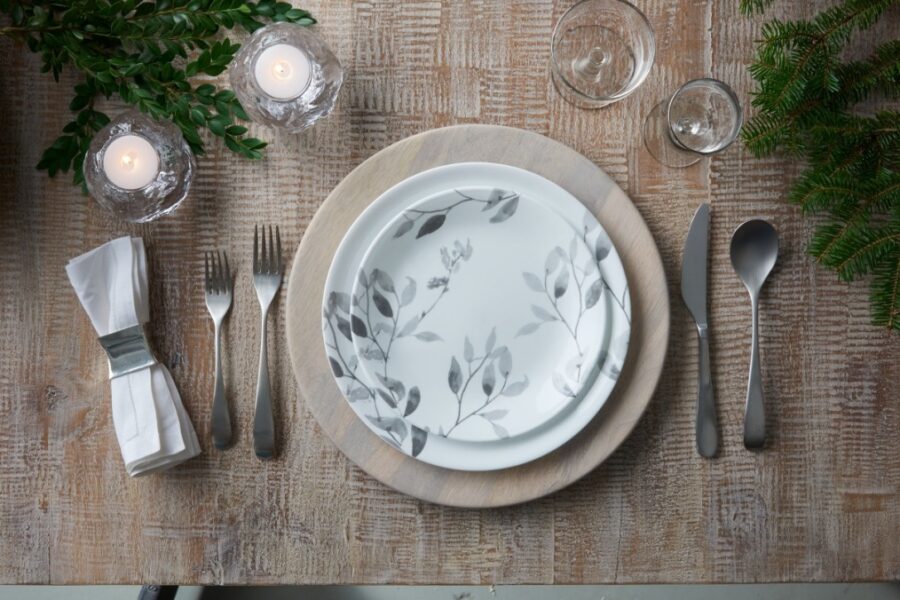 צלחת מנה עיקרית 26 ס"מ, Misty Leaves מבית Corning Corelle תוצרת ארצות הברית
