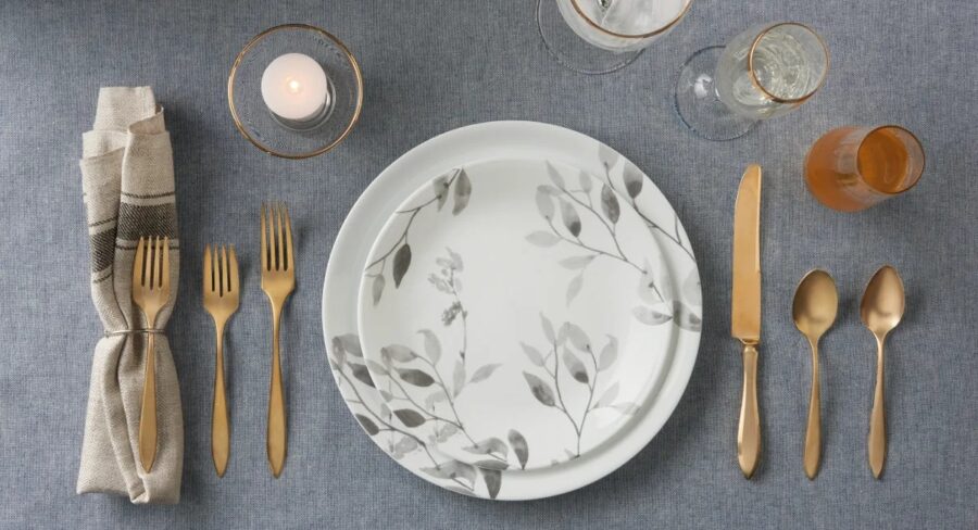 סט 12 חלקים, Misty Leaves מבית Corning Corelle תוצרת ארצות הברית
