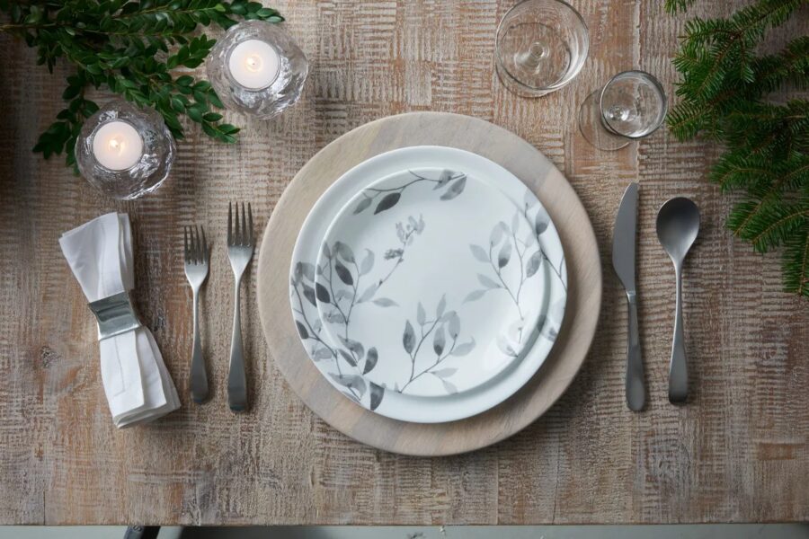 סט 12 חלקים, Misty Leaves מבית Corning Corelle תוצרת ארצות הברית