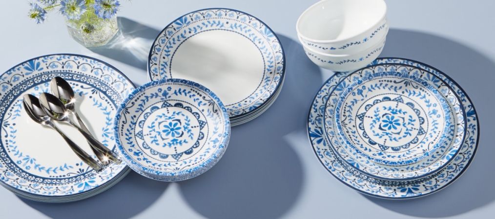 סט 18 חלקים עוגה , Portofino  מבית Corning Corelle תוצרת ארצות הברית