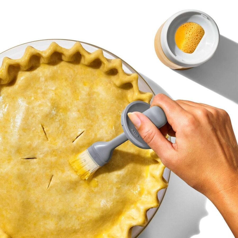 בקבוק זכוכית לשמן עם מברשת OXO