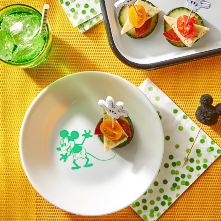 צלחת עוגה 17 ס"מ, Mickey  מבית Corning Corelle תוצרת ארצות הברית