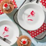 צלחת עוגה 17 ס"מ, Mickey  מבית Corning Corelle תוצרת ארצות הברית