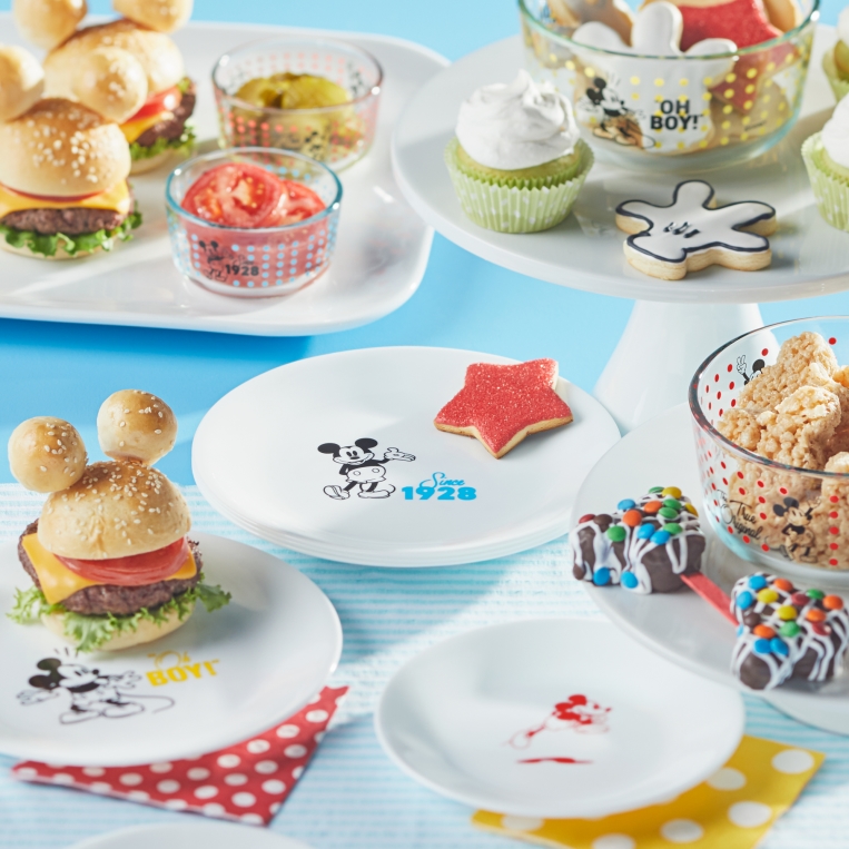 צלחת מנה ראשונה  21.5 ס"מ מבית    mickey Corning Corelle תוצרת ארצות הברית