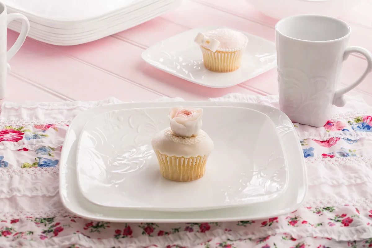 צלחת עוגה 16.5 ס"מ, Cherish מבית Corning Corelle תוצרת ארצות הברית