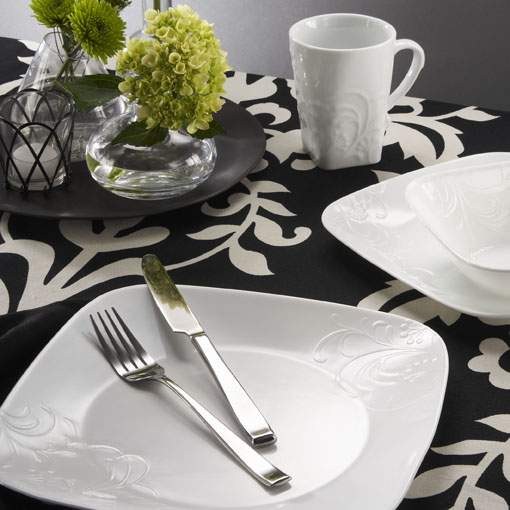 צלחת מנה עיקרית 26.7 ס"מ Cherish  מבית Corning Corelle תוצרת ארצות הברית