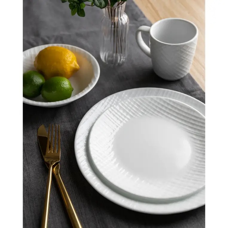 סט צלחות 12 חלקים, Linen Weave   מבית Corning Corelle תוצרת ארצות הברית