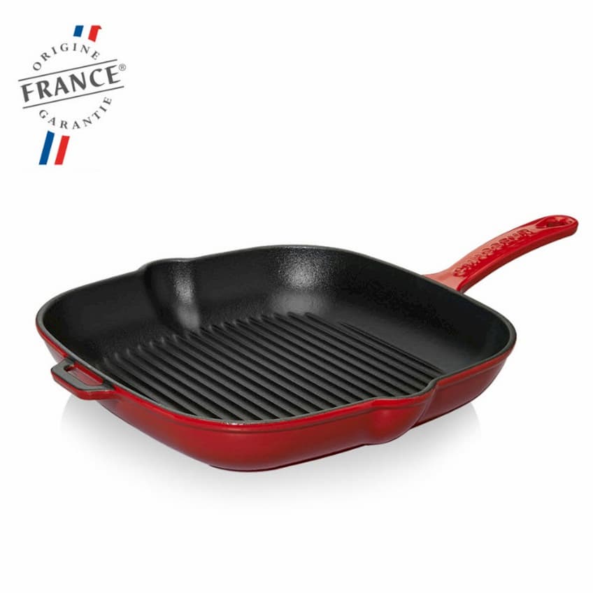 מחבת גריל מרובע אדום מבית CHASSEUR 26 ס”מ