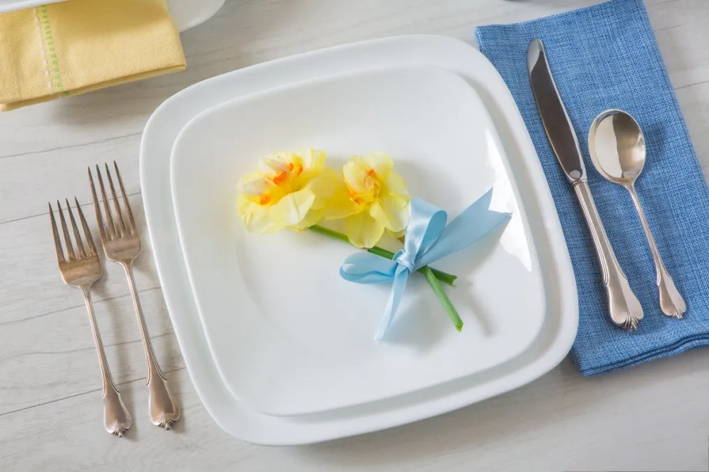 סט 12 חלקים, Pure White  מבית Corning Corelle תוצרת ארצות הברית