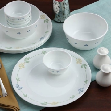 צלחת מנה ראשונה 21.5 ס"מ, Secret Garden  מבית Corning Corelle תוצרת ארצות הברית