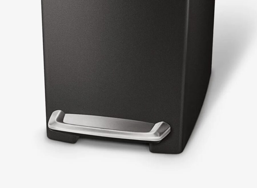 פח פלסטיק דוושה צר, שחור 10 ל' simplehuman
