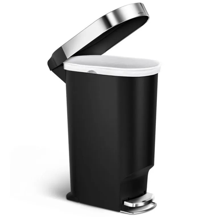 פח פלסטיק דוושה צר, שחור 40 ל' simplehuman