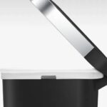 פח פלסטיק דוושה צר, שחור 40 ל' simplehuman