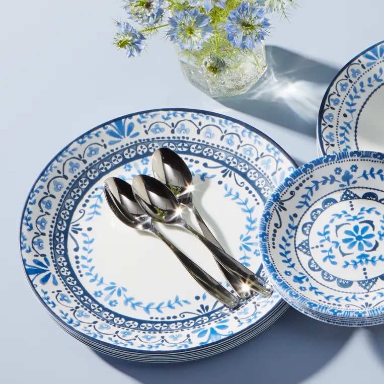 סט 12 חלקים, Portofino  מבית Corning Corelle תוצרת ארצות הברית
