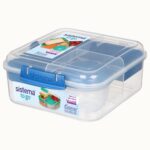 קופסת אוכל מחולקת צבע כחול-שקוף 1.25 ל' עם מיכל תוספות בצבעים מבית SISTEMA