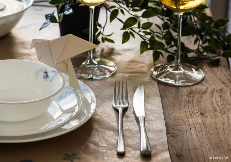 צלחת מנה ראשונה 21.5 ס"מ, Blue Floral מבית Corning Corelle תוצרת ארצות הברית