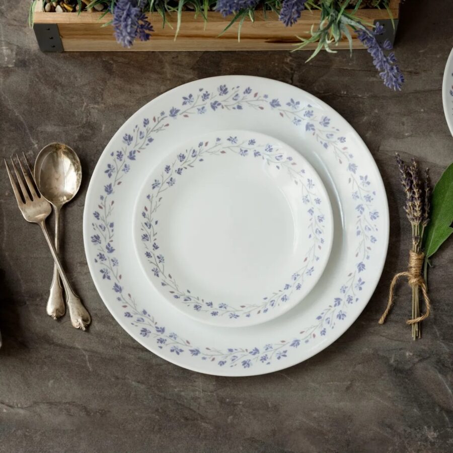 סט 12 חלקים, Lilac Blush מבית Corning Corelle תוצרת ארצות הברית
