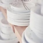 מגש אובלי 31 ס"מ, Lilac Blush מבית Corning Corelle תוצרת ארצות הברית