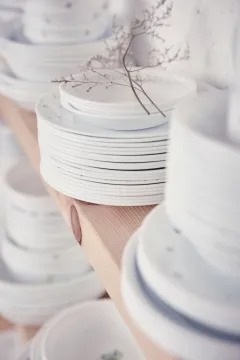 מגש אובלי 31 ס"מ, Lilac Blush מבית Corning Corelle תוצרת ארצות הברית
