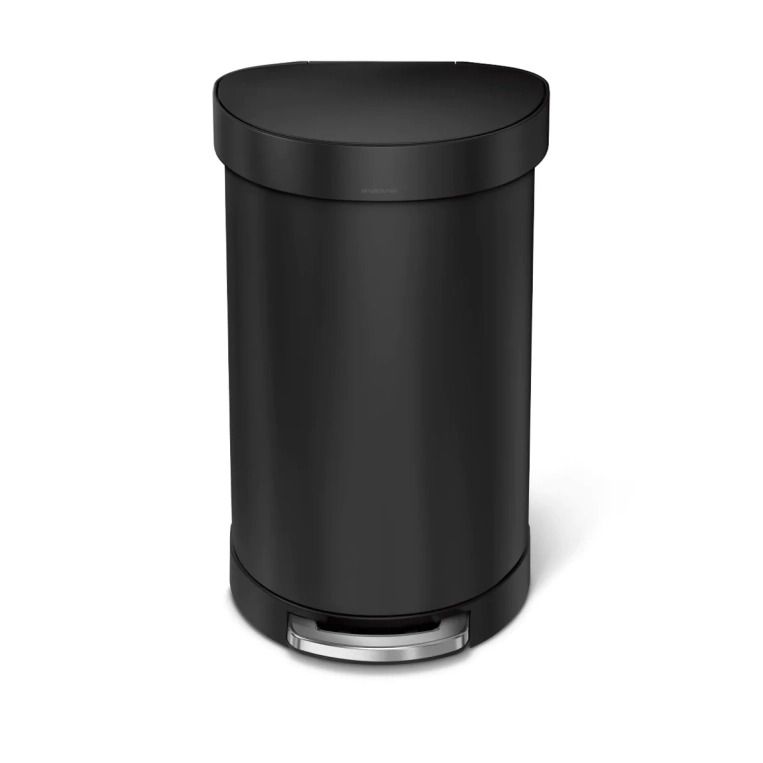 פח דוושה נירוסטה חצי עגול, שחור מאט 45 ל' simplehuman