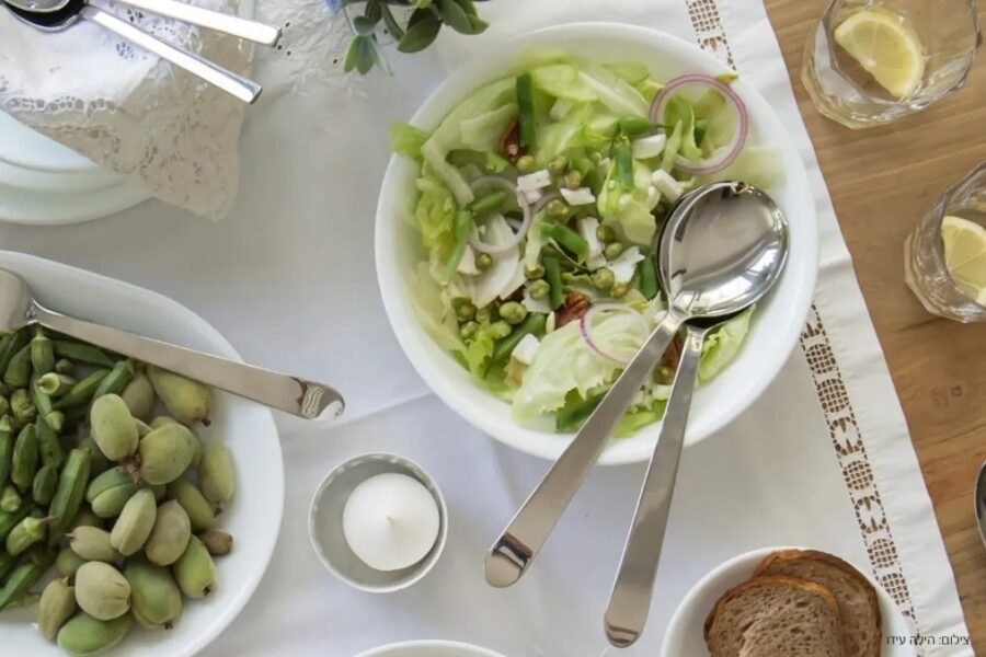 קערת סלט 2 ליטר, Winter Frost White     מבית Corning Corelle תוצרת ארצות הברית