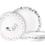 סט צלחות 12 חל' דגם Hello Kitty מבית Corning Corelle תוצרת ארצות הברית.