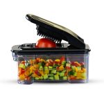 קוצץ ירקות ופירות CUBE MASTER PRO הכולל 2 להבים ומגירה שחור/זהב מבית Food appeal