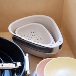 מסננת DROPLET מתקפלת קטנה מבית JOSEPH JOSEPH