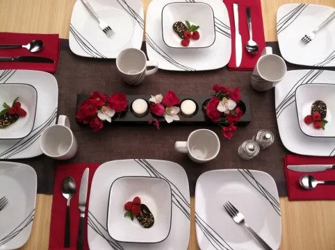 צלחת מנה עיקרית 26.5 ס"מ, Simple Sketch קורנינג, תוצרת ארה"ב