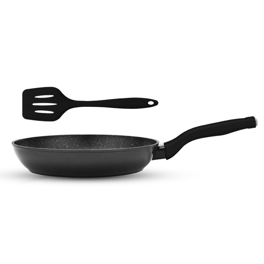 מחבת 20 ס"מ + תרבד סיליקון IMPERIAL ידית שחורה מבית Food Appeal